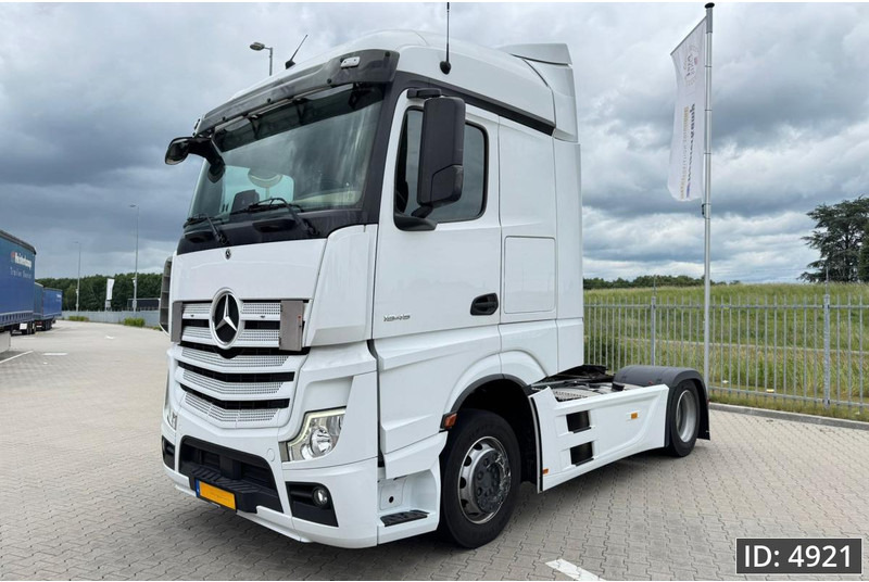 Mercedes-Benz Actros 1845 StreamSpace, Euro 6, / 2x Tank / More units available - Trekker: afbeelding 1 Mercedes-Benz Actros 1845 StreamSpace, Euro 6, / 2x Tank / More units available - Trekker: afbeelding 1