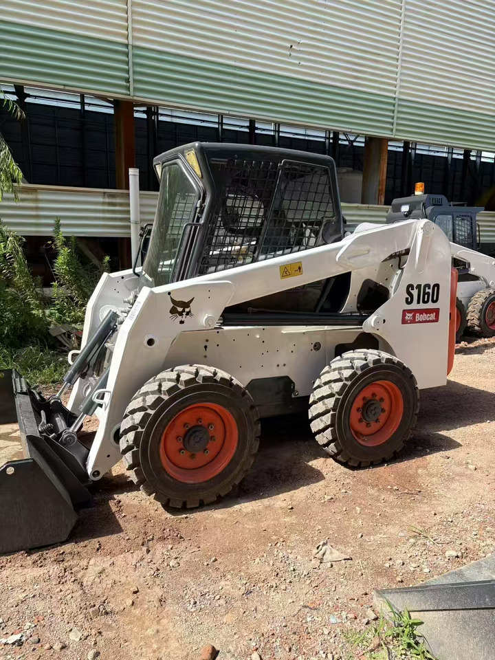 BOBCAT S180 - Schranklader: afbeelding 4 BOBCAT S180 - Schranklader: afbeelding 4