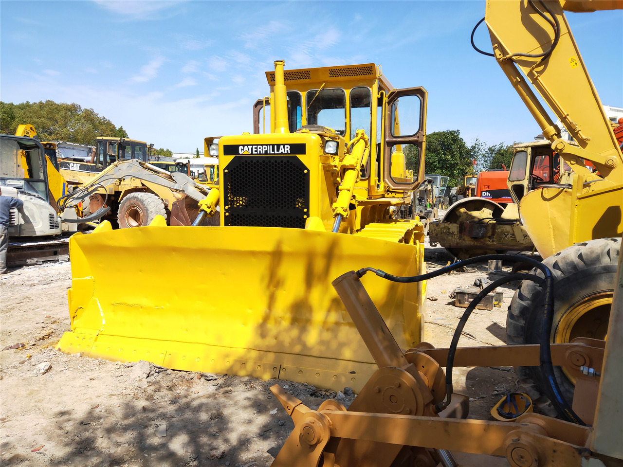 CATERPILLAR D8K - Bulldozer: afbeelding 1 CATERPILLAR D8K - Bulldozer: afbeelding 1