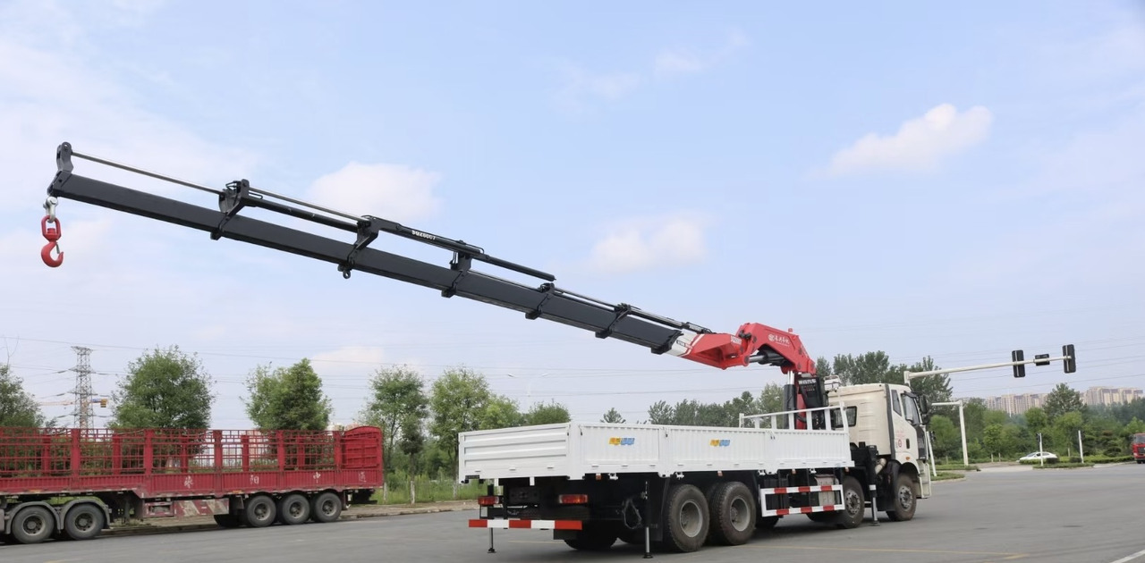 FAW JBP 380hp Crane |Truck Excellent Condition - Kraanwagen: afbeelding 2 FAW JBP 380hp Crane |Truck Excellent Condition - Kraanwagen: afbeelding 2