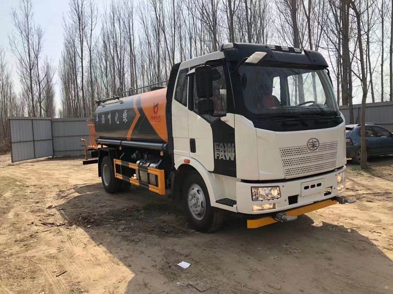 FAW Water Tanker ClickHere For DISCOUNT - Tankwagen: afbeelding 1 FAW Water Tanker ClickHere For DISCOUNT - Tankwagen: afbeelding 1