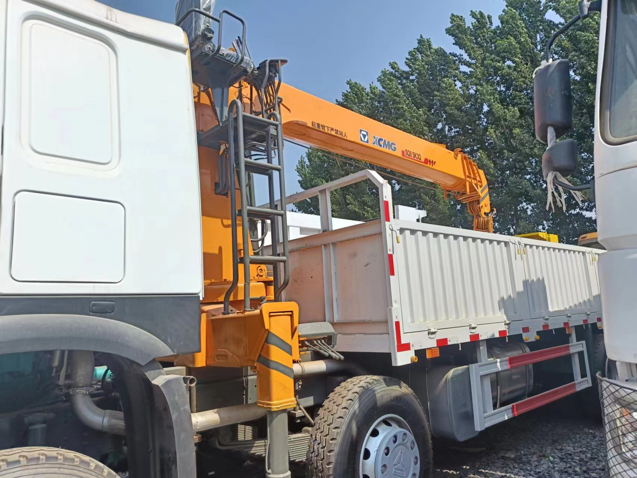 HOWO 8x4 Truck-Mounted Crane Click Here for Discount - Gemeentelijke machine/ Speciaal: afbeelding 3 HOWO 8x4 Truck-Mounted Crane Click Here for Discount - Gemeentelijke machine/ Speciaal: afbeelding 3