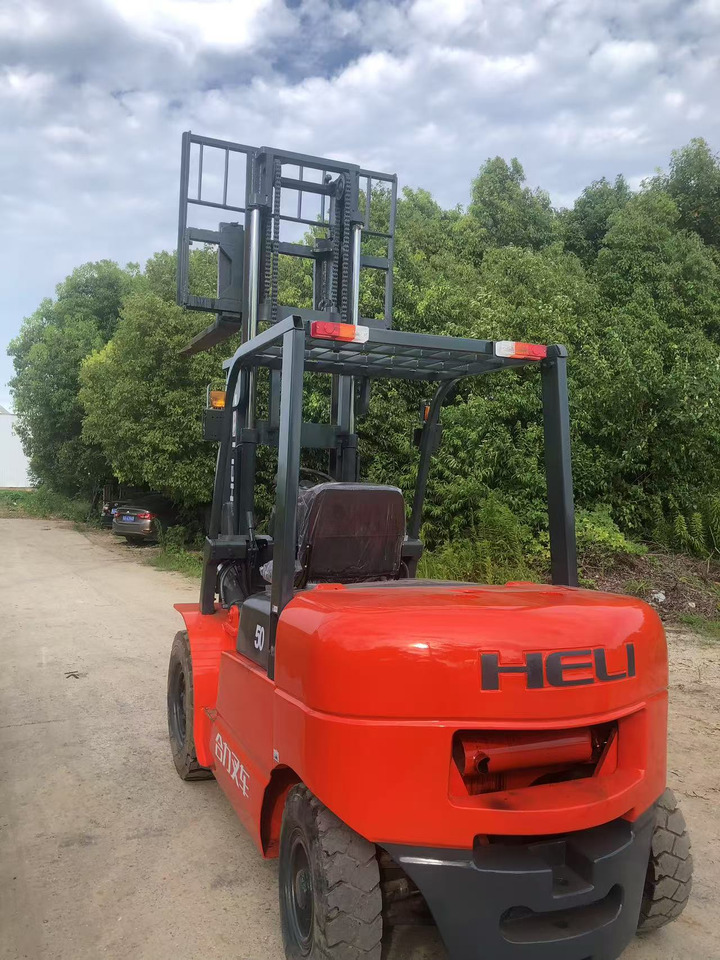 HELI 5Ton Forklift - Diesel heftruck: afbeelding 3 HELI 5Ton Forklift - Diesel heftruck: afbeelding 3