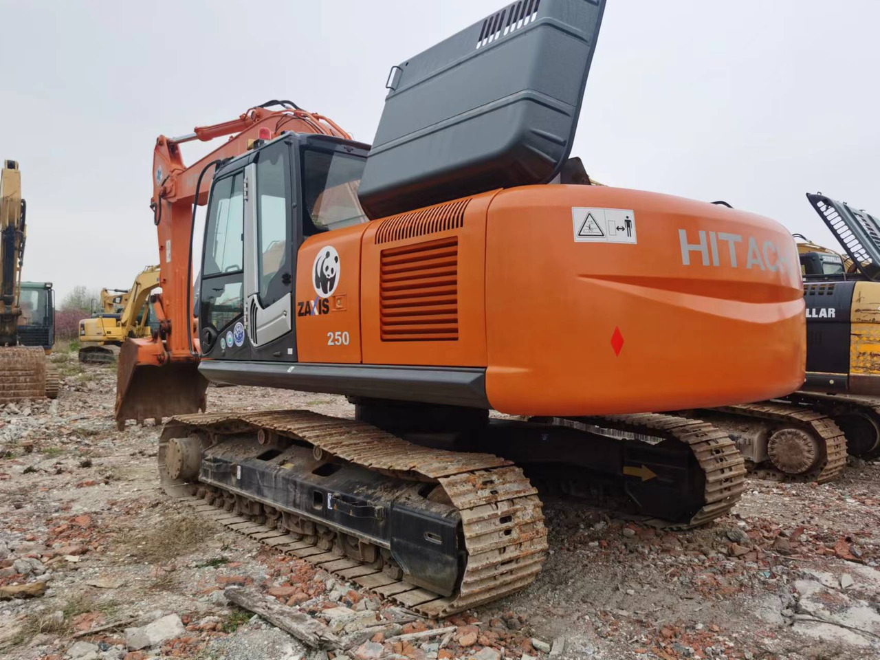 HITACHI ZX250 - Rupsgraafmachine: afbeelding 3 HITACHI ZX250 - Rupsgraafmachine: afbeelding 3