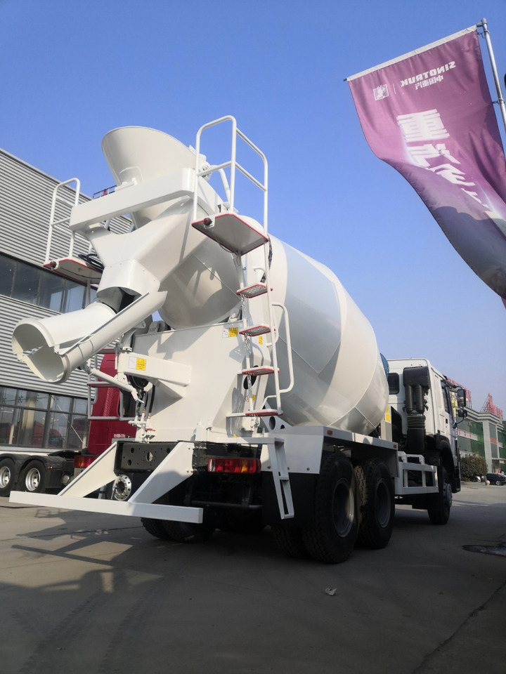 HOWO 10Cube Cement Mixer Truck 6*4 Click Here for Discount - Betonmixer: afbeelding 5 HOWO 10Cube Cement Mixer Truck 6*4 Click Here for Discount - Betonmixer: afbeelding 5