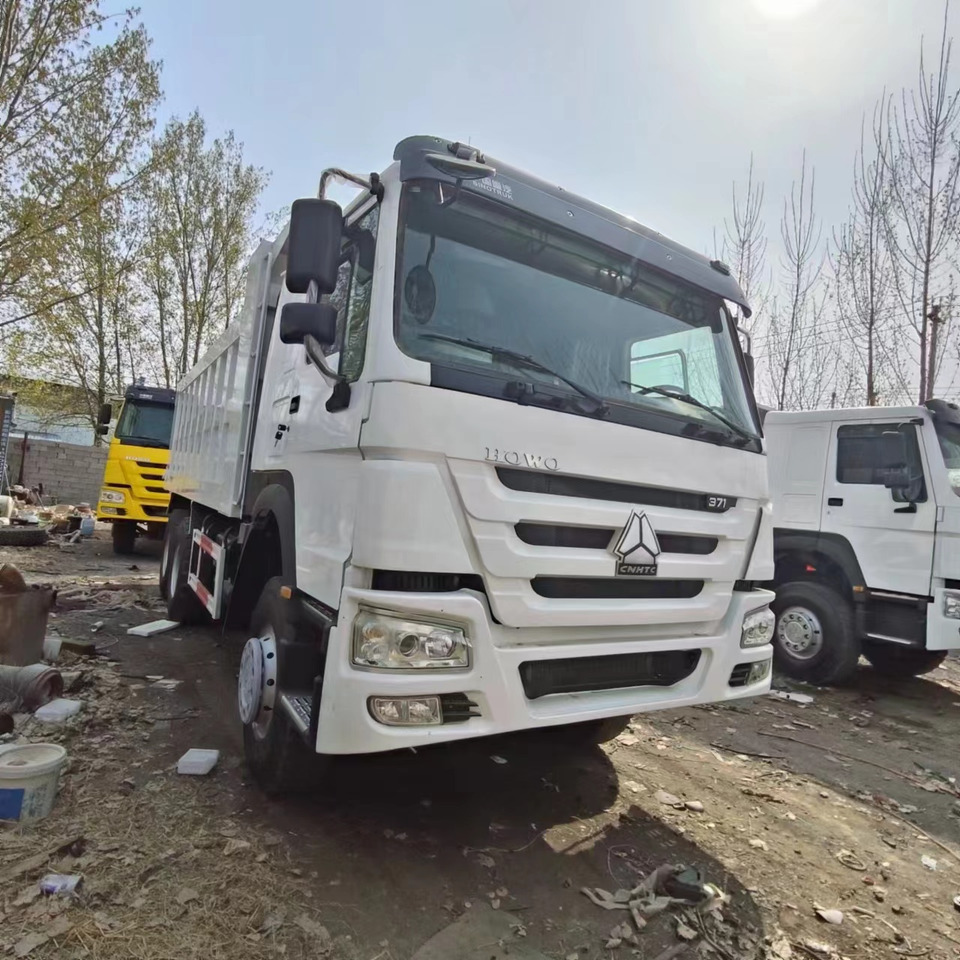 HOWO Dump Truck 371HP 6x4 Click for Discount - Kipper vrachtwagen: afbeelding 3 HOWO Dump Truck 371HP 6x4 Click for Discount - Kipper vrachtwagen: afbeelding 3