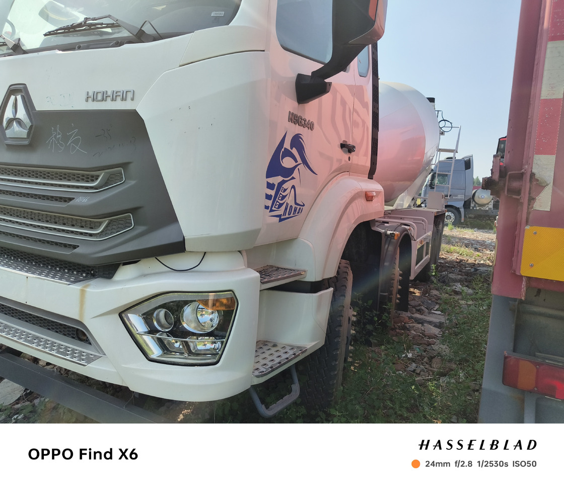 HOWO HaoHan N5G Cement Mixer Truck - Betonmixer: afbeelding 2 HOWO HaoHan N5G Cement Mixer Truck - Betonmixer: afbeelding 2