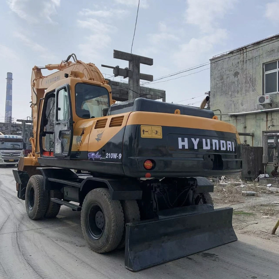 HYUNDAI R210W-9 - Rupsgraafmachine: afbeelding 5 HYUNDAI R210W-9 - Rupsgraafmachine: afbeelding 5
