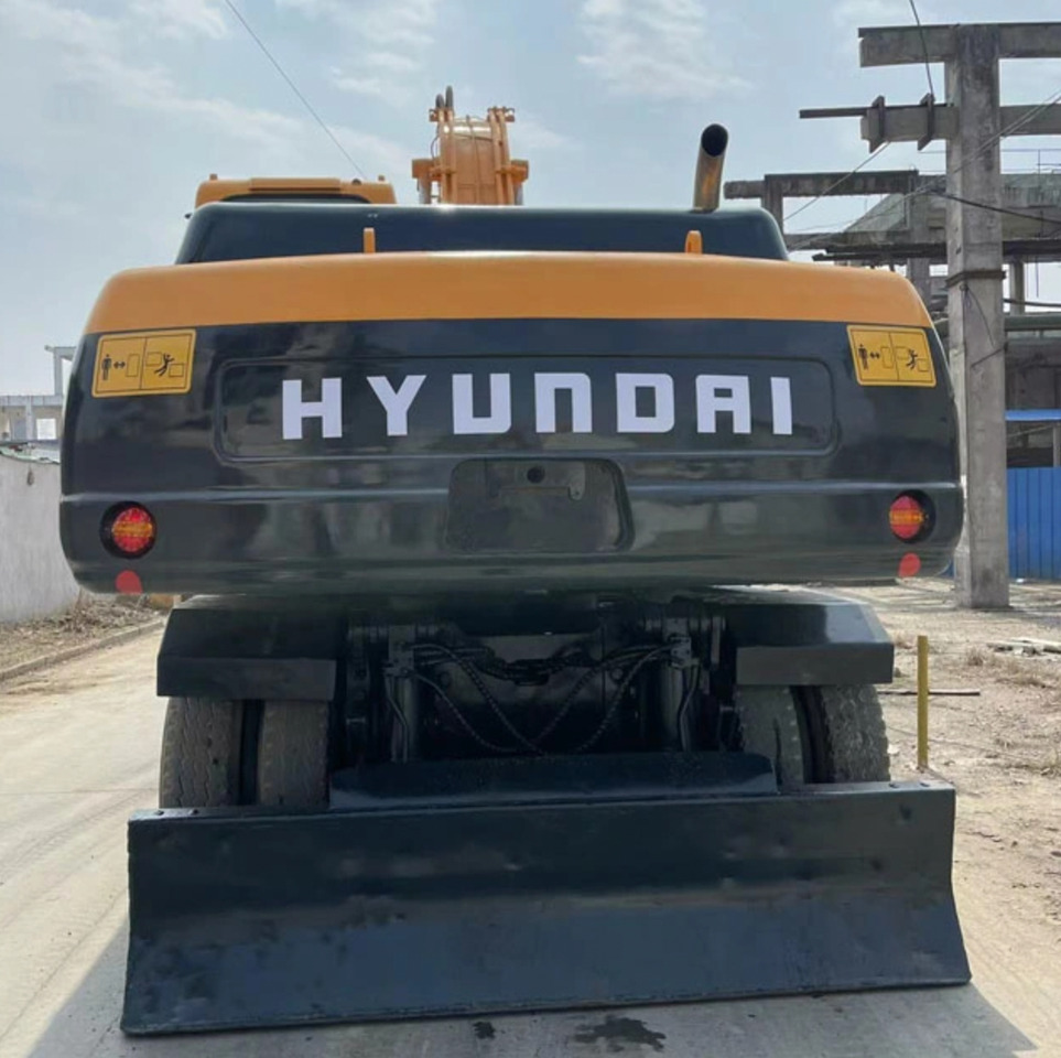 HYUNDAI R210W-9 - Wiellader: afbeelding 5 HYUNDAI R210W-9 - Wiellader: afbeelding 5
