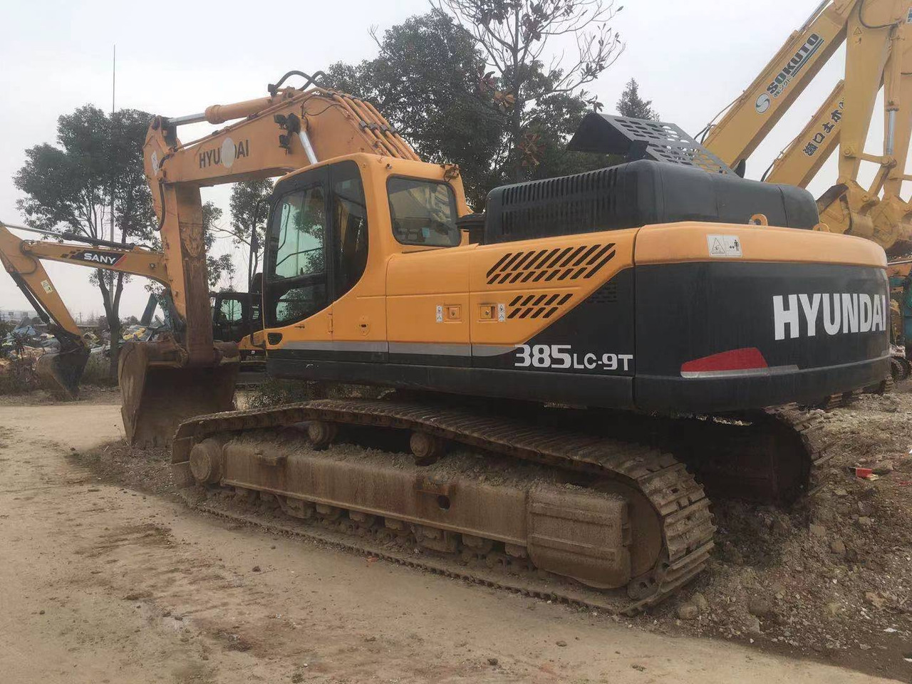 HYUNDAI R385 - Mobiele graafmachine: afbeelding 1 HYUNDAI R385 - Mobiele graafmachine: afbeelding 1