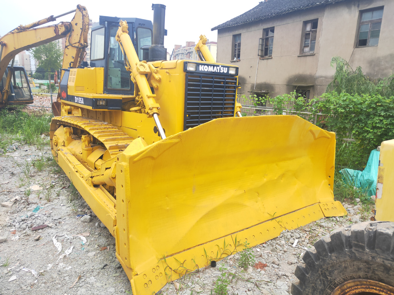 KOMATSU D155A-2 - Bulldozer: afbeelding 2 KOMATSU D155A-2 - Bulldozer: afbeelding 2