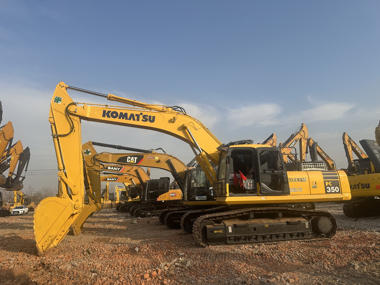 KOMATSU PC350 - Rupsgraafmachine: afbeelding 1 KOMATSU PC350 - Rupsgraafmachine: afbeelding 1