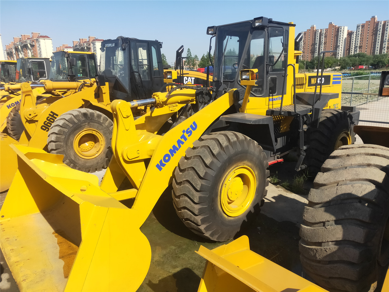 KOMATSU Wheel Loader WA470-3 Click Here for Discount - Wiellader: afbeelding 3 KOMATSU Wheel Loader WA470-3 Click Here for Discount - Wiellader: afbeelding 3