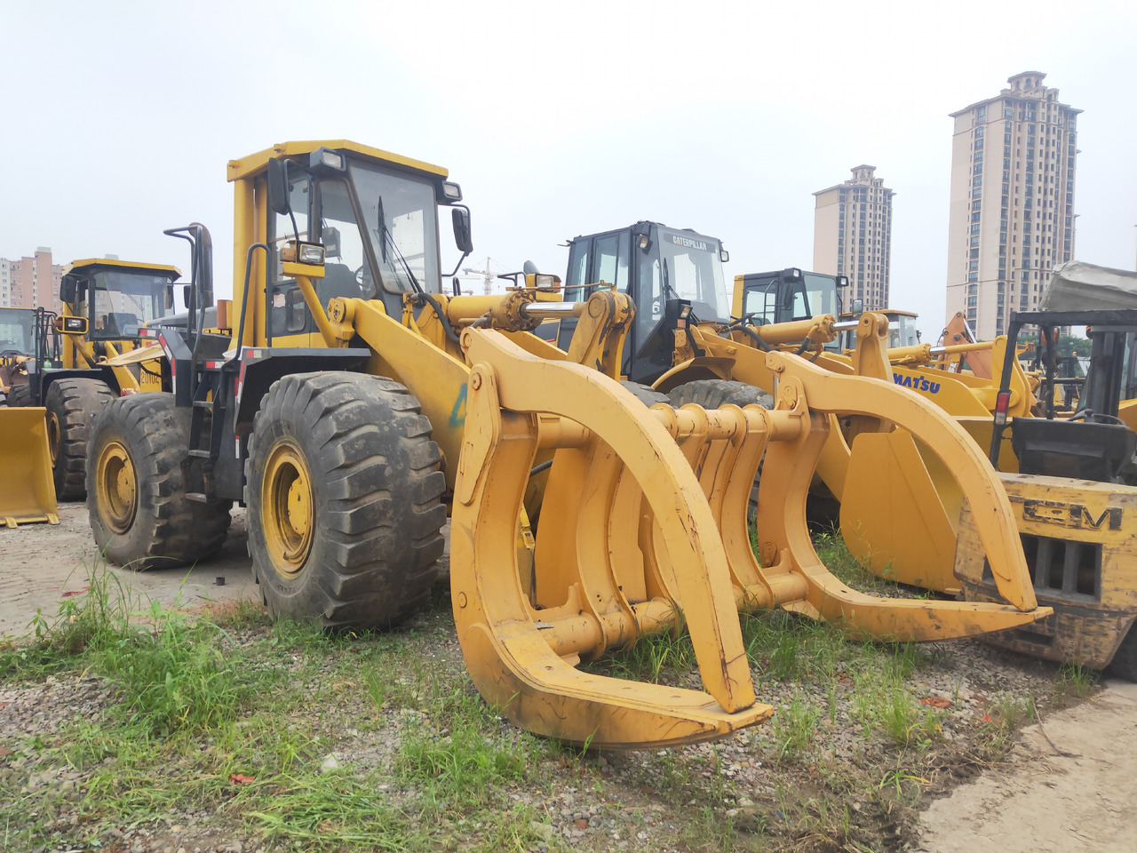 KOMATSU Wheel WA470-3 With a fork - Wiellader: afbeelding 1 KOMATSU Wheel WA470-3 With a fork - Wiellader: afbeelding 1