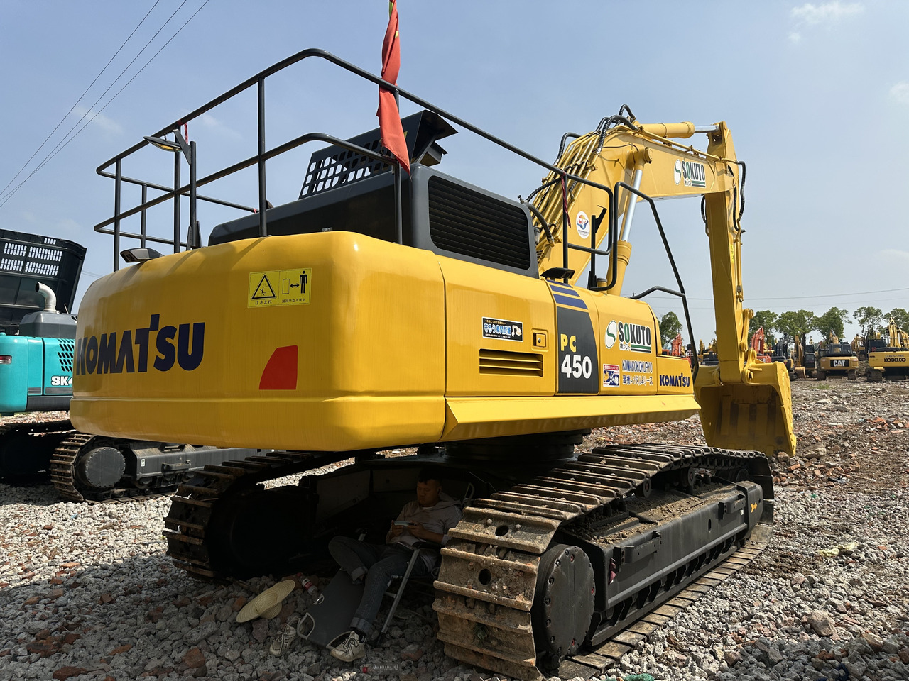 Komatsu Excavator PC450-7 Click for Discount - Rupsgraafmachine: afbeelding 2 Komatsu Excavator PC450-7 Click for Discount - Rupsgraafmachine: afbeelding 2