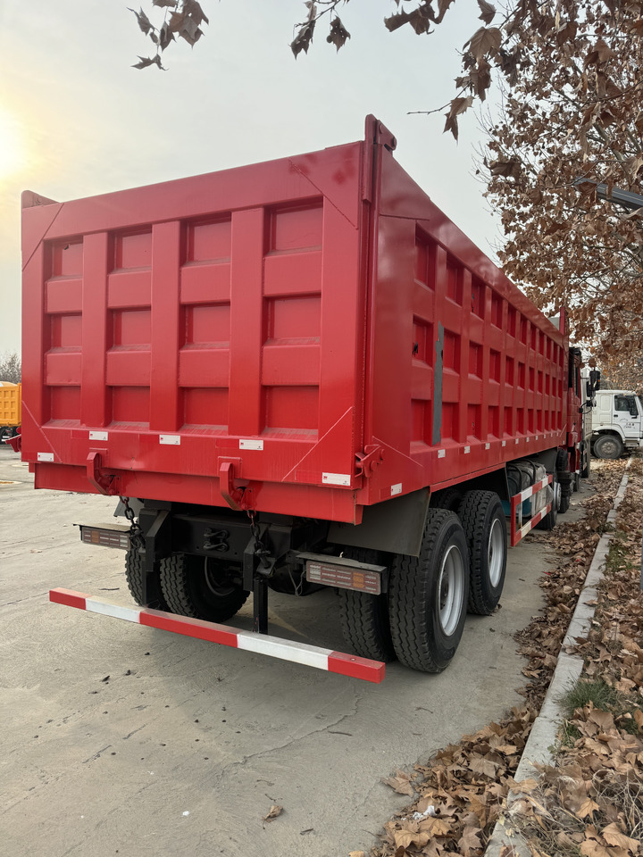 SHACMAN F3000 8X4 CLICK HERE FOR DISCOUNT - Kipper vrachtwagen: afbeelding 4 SHACMAN F3000 8X4 CLICK HERE FOR DISCOUNT - Kipper vrachtwagen: afbeelding 4