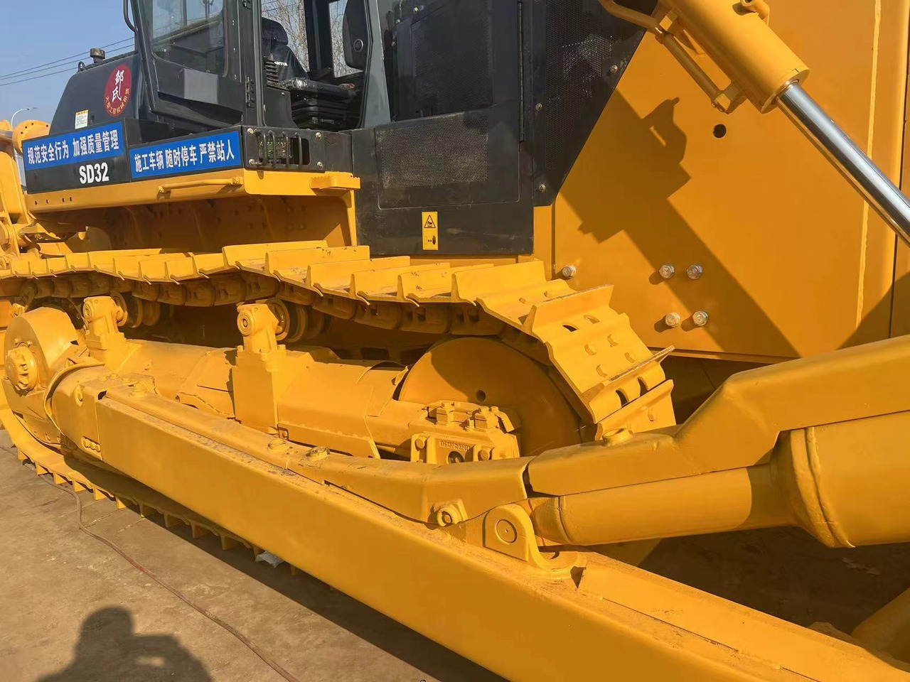 SHANTUI Bulldozer SD32 - Bulldozer: afbeelding 4 SHANTUI Bulldozer SD32 - Bulldozer: afbeelding 4