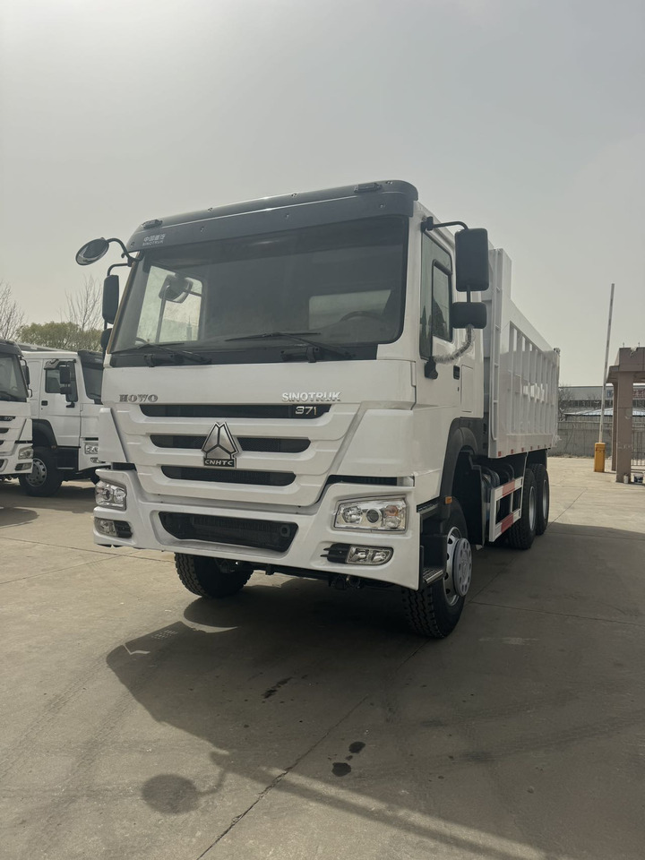SINOTRUK HOWO 371 6X4 - Kipper vrachtwagen: afbeelding 2 SINOTRUK HOWO 371 6X4 - Kipper vrachtwagen: afbeelding 2
