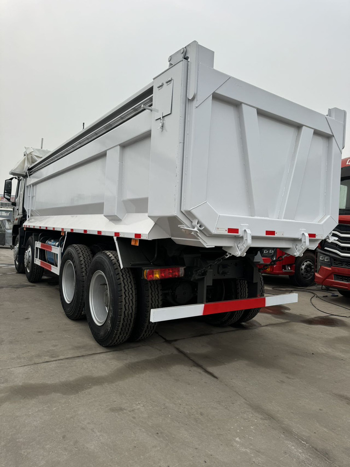 SINOTRUK NX400 8X4 - Kipper vrachtwagen: afbeelding 3 SINOTRUK NX400 8X4 - Kipper vrachtwagen: afbeelding 3