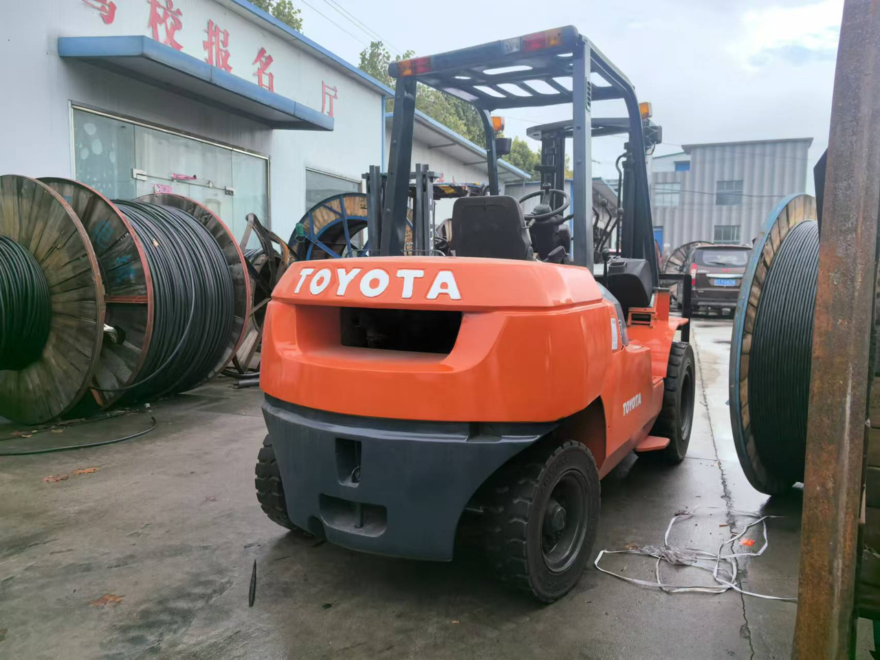 TOYOTA 5ton Forklift - Diesel heftruck: afbeelding 1 TOYOTA 5ton Forklift - Diesel heftruck: afbeelding 1