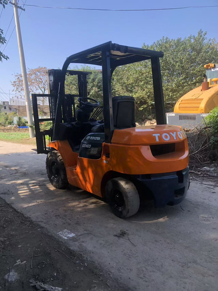 TOYOTA GENEO 35 CLICK HERE FOR DISCOUNT - Diesel heftruck: afbeelding 3 TOYOTA GENEO 35 CLICK HERE FOR DISCOUNT - Diesel heftruck: afbeelding 3