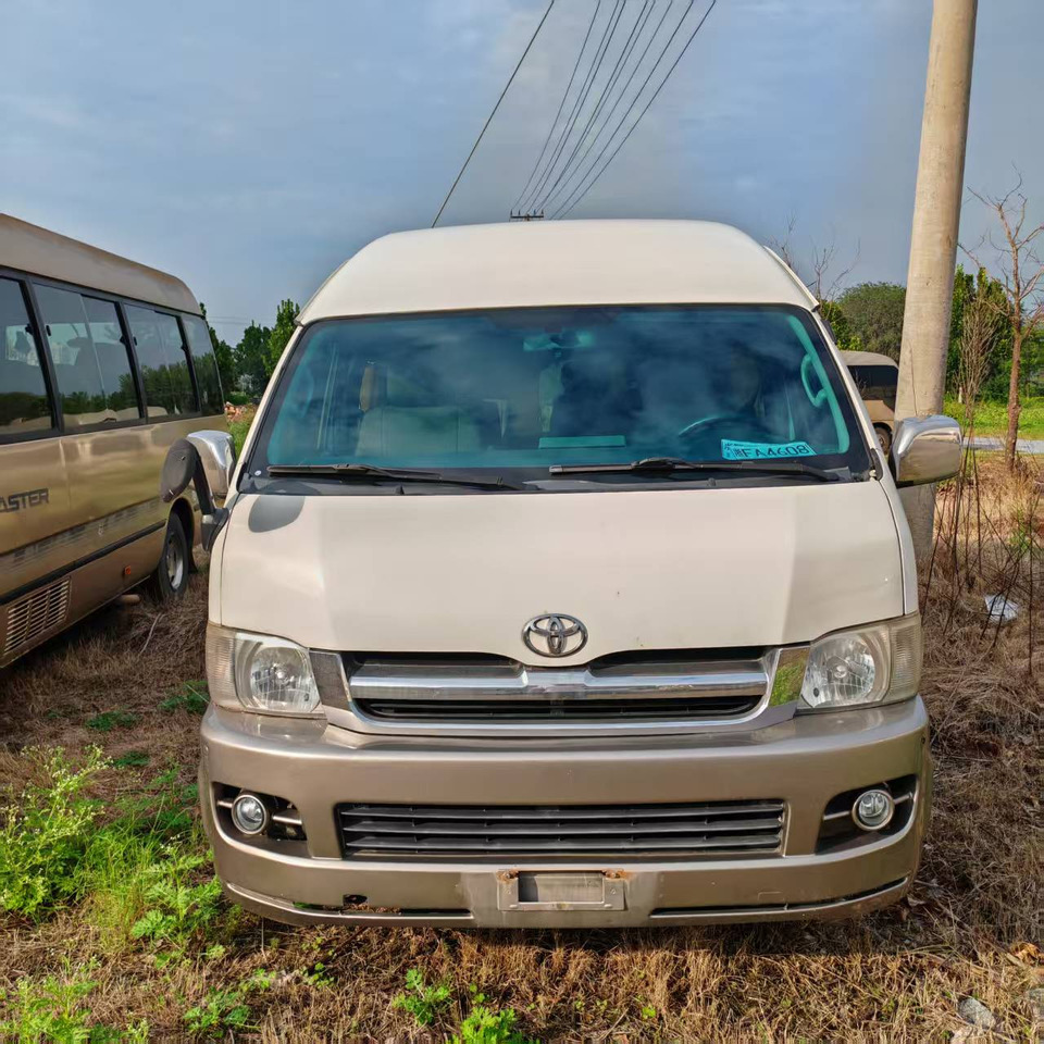 Toyota Hiace Mini Bus Click for Discount - Minibus, Personenvervoer: afbeelding 2 Toyota Hiace Mini Bus Click for Discount - Minibus, Personenvervoer: afbeelding 2