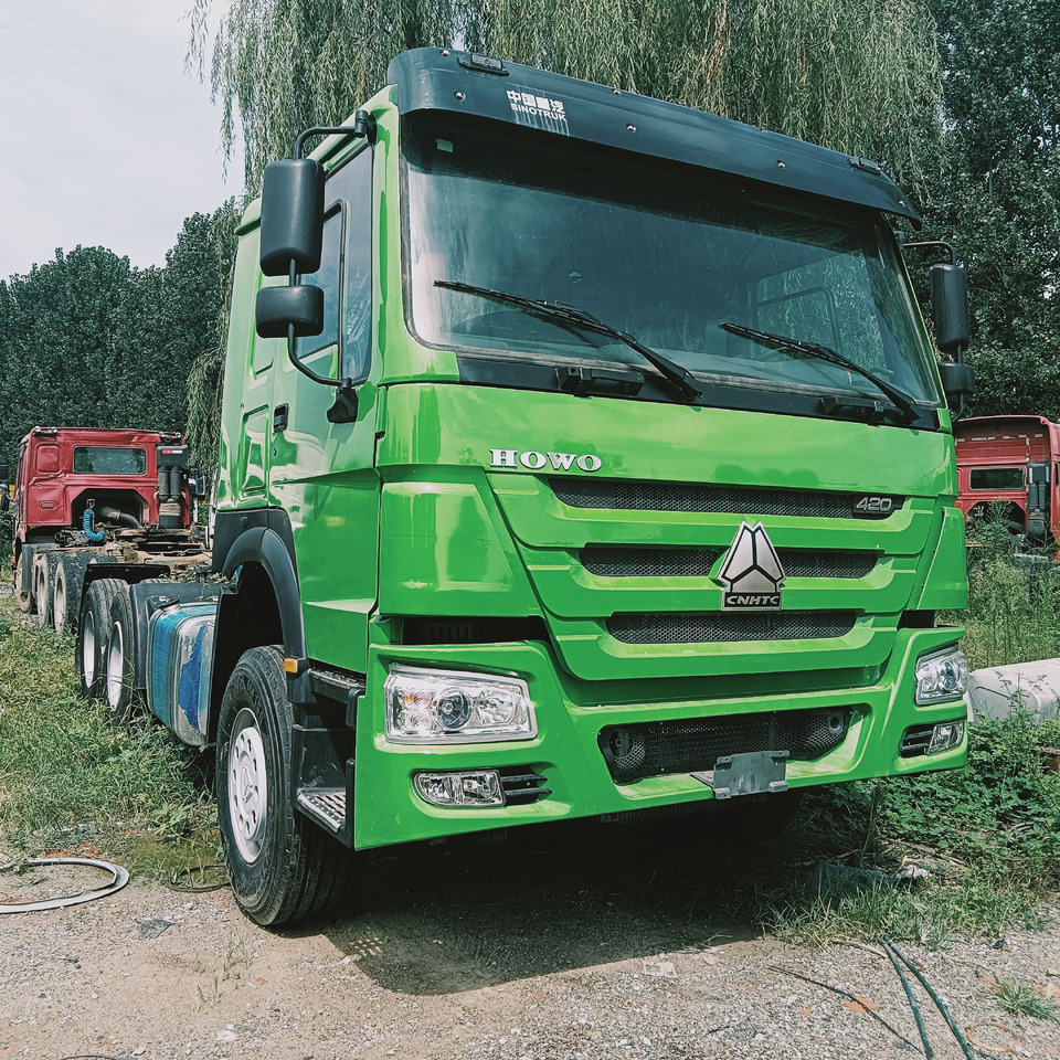 SINOTRUK HOWO 420 CLICK HERE FOR DISCOUNT - Trekker: afbeelding 2 SINOTRUK HOWO 420 CLICK HERE FOR DISCOUNT - Trekker: afbeelding 2