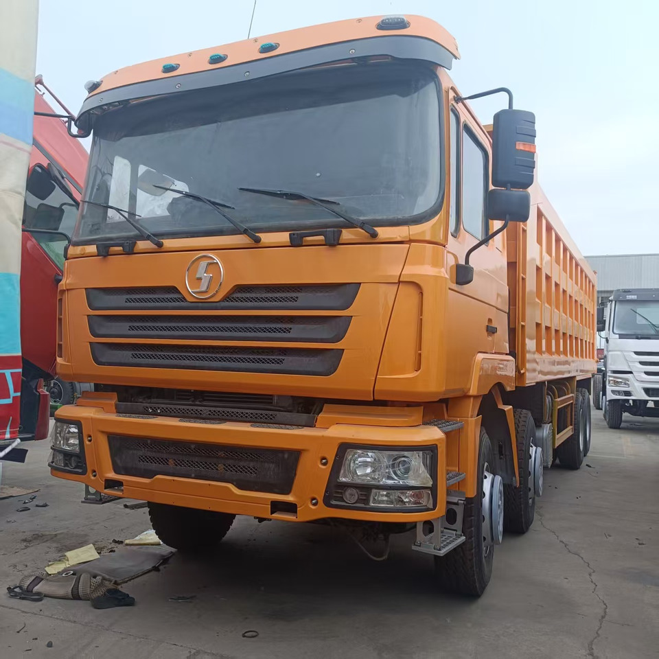 Shacman F3000 8X4 - Kipper vrachtwagen: afbeelding 5 Shacman F3000 8X4 - Kipper vrachtwagen: afbeelding 5