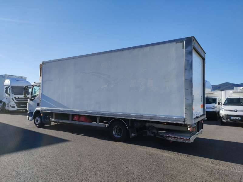 Camion Porteur 12 TONNES 210 CV HAYON PORTE RELEVANTE - Bakwagen: afbeelding 3 Camion Porteur 12 TONNES 210 CV HAYON PORTE RELEVANTE - Bakwagen: afbeelding 3