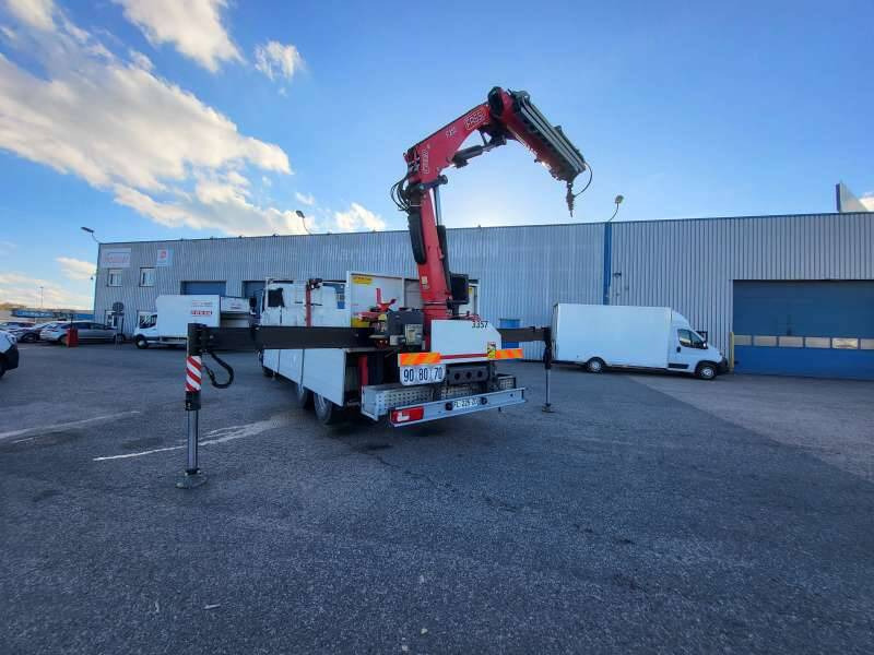 Camion Porteur CAMION GRUE 26 TONNES 410 CV 6X4 - Vrachtwagen met open laadbak, Kraanwagen: afbeelding 1 Camion Porteur CAMION GRUE 26 TONNES 410 CV 6X4 - Vrachtwagen met open laadbak, Kraanwagen: afbeelding 1