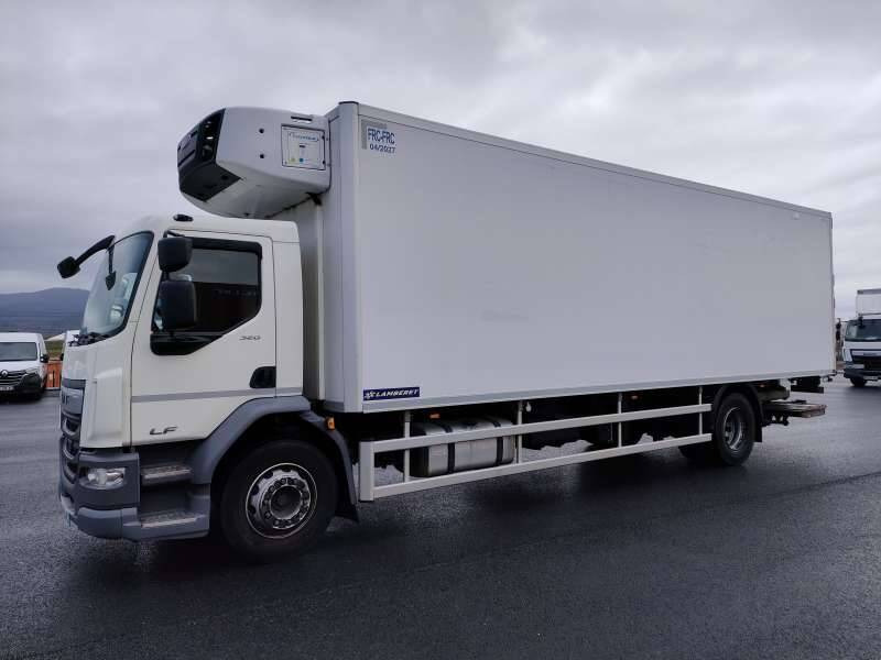 Camion Porteur FRIGO 19 TONNES 320 CV HAYON CAISSE LAMBERET BI TEMP GROUPE CARRIER SUPRA 1150 - - Koelwagen vrachtwagen: afbeelding 2 Camion Porteur FRIGO 19 TONNES 320 CV HAYON CAISSE LAMBERET BI TEMP GROUPE CARRIER SUPRA 1150 - - Koelwagen vrachtwagen: afbeelding 2