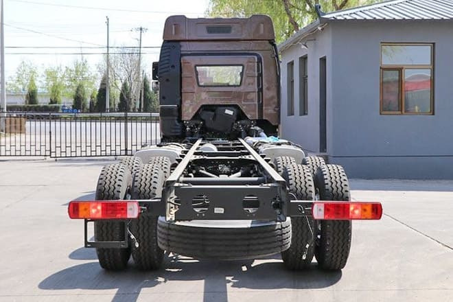 FAWA FAW Truck J6P New Model for Sale in Sierra Leone - Chassis vrachtwagen: afbeelding 4 FAWA FAW Truck J6P New Model for Sale in Sierra Leone - Chassis vrachtwagen: afbeelding 4