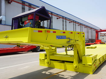 TITAN 60T Detach Lowboy Gooseneck for Sale in Congo - Oplegger: afbeelding 2 TITAN 60T Detach Lowboy Gooseneck for Sale in Congo - Oplegger: afbeelding 2