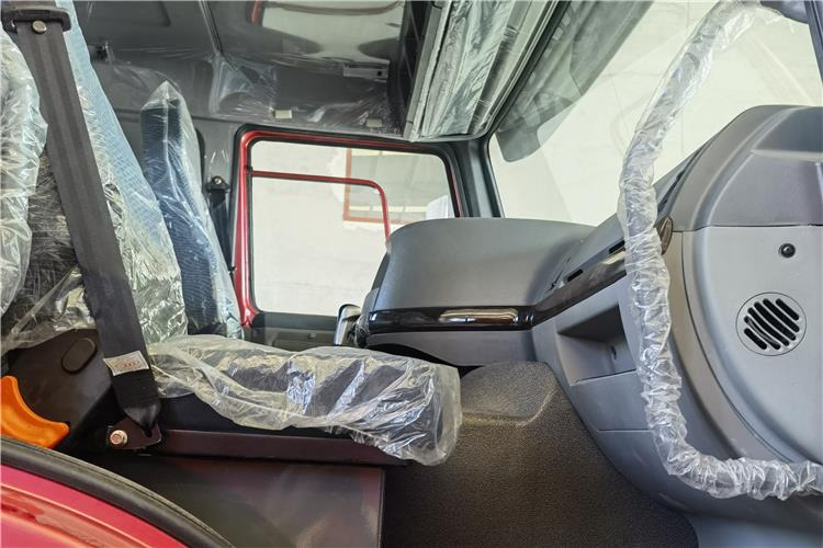 SINOTRUK Second Hand Howo Dump Truck 6x4 Price In Zambia - Kipper vrachtwagen: afbeelding 4 SINOTRUK Second Hand Howo Dump Truck 6x4 Price In Zambia - Kipper vrachtwagen: afbeelding 4