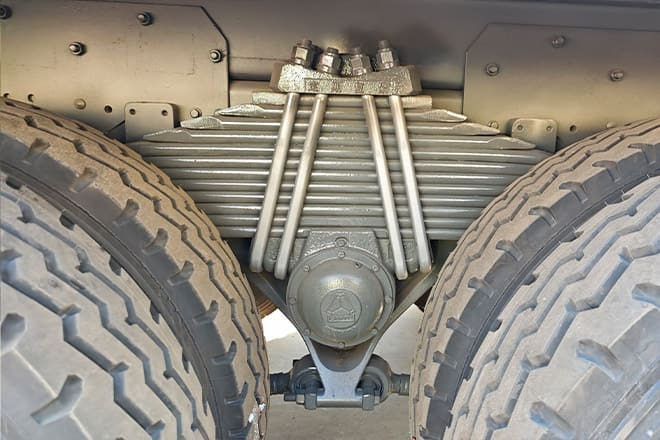 SINOTRUK Sinotruk Howo 371 8x4 Dump Truck for Sale in Libya - Kipper vrachtwagen: afbeelding 4 SINOTRUK Sinotruk Howo 371 8x4 Dump Truck for Sale in Libya - Kipper vrachtwagen: afbeelding 4
