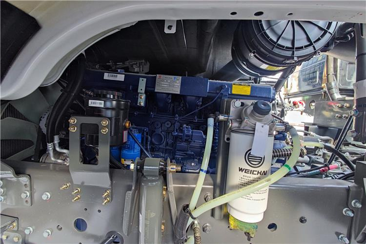 SINOTRUK Used Howo 400hp Dump Truck for Sale In Zambia - Kipper vrachtwagen: afbeelding 4 SINOTRUK Used Howo 400hp Dump Truck for Sale In Zambia - Kipper vrachtwagen: afbeelding 4