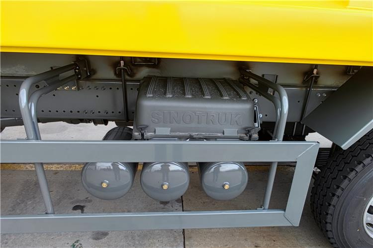 SINOTRUK Used Howo 430hp 8x4 Tipper Truck Price In Mali - Kipper vrachtwagen: afbeelding 5 SINOTRUK Used Howo 430hp 8x4 Tipper Truck Price In Mali - Kipper vrachtwagen: afbeelding 5