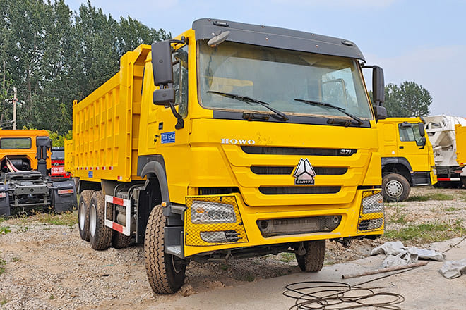 SINOTRUK Used Sinotruk Howo 371 Dump Trucks for Sale in Jamaica - Kipper vrachtwagen: afbeelding 1 SINOTRUK Used Sinotruk Howo 371 Dump Trucks for Sale in Jamaica - Kipper vrachtwagen: afbeelding 1