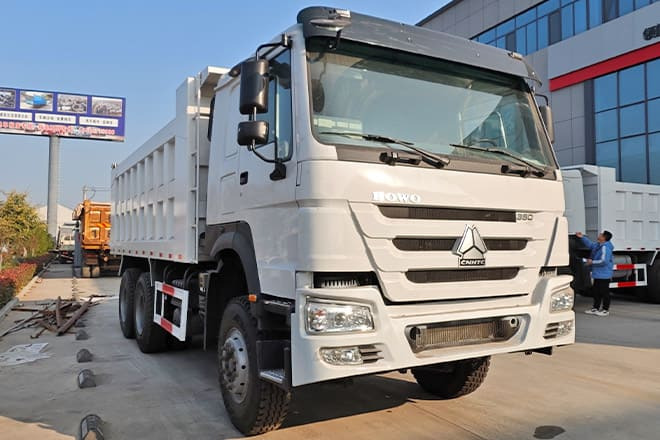 SINOTRUK Used Sinotruk Howo 380 Dump Truck for Sale in Costa Rica - Kipper vrachtwagen: afbeelding 1 SINOTRUK Used Sinotruk Howo 380 Dump Truck for Sale in Costa Rica - Kipper vrachtwagen: afbeelding 1