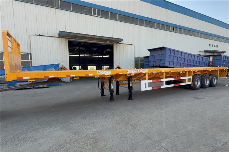 TITAN 3 Axle 24m Extendable Flatbed Trailer for Sale In Chile - Containertransporter/ Wissellaadbak oplegger: afbeelding 3 TITAN 3 Axle 24m Extendable Flatbed Trailer for Sale In Chile - Containertransporter/ Wissellaadbak oplegger: afbeelding 3