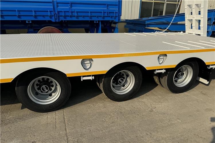 TITAN 3 Axle 80 Ton Lowbed Semi Trailer for Sale In Philippines - Dieplader oplegger: afbeelding 5 TITAN 3 Axle 80 Ton Lowbed Semi Trailer for Sale In Philippines - Dieplader oplegger: afbeelding 5