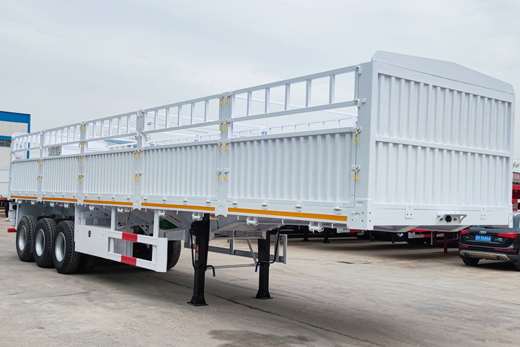 TITAN Cargo Trailer for Sale in Saudi Arabia - Veewagen oplegger: afbeelding 2 TITAN Cargo Trailer for Sale in Saudi Arabia - Veewagen oplegger: afbeelding 2