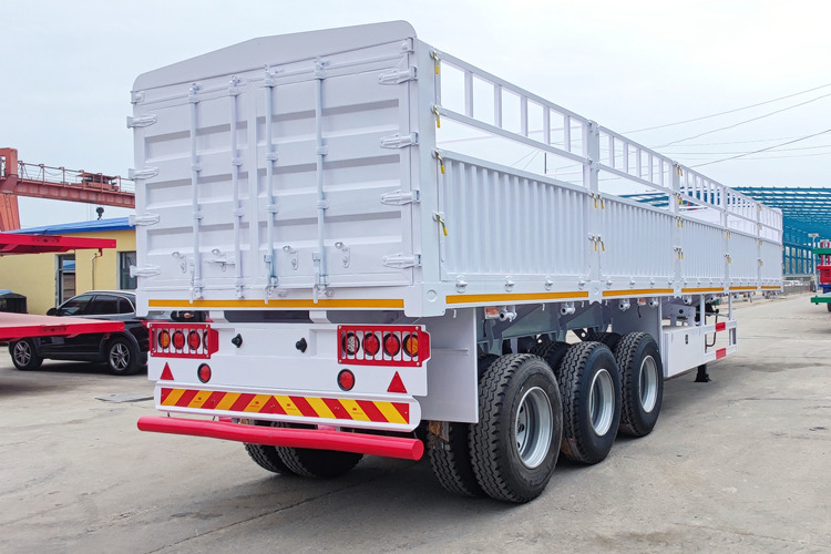 TITAN Cargo Trailer for Sale in Saudi Arabia - Veewagen oplegger: afbeelding 3 TITAN Cargo Trailer for Sale in Saudi Arabia - Veewagen oplegger: afbeelding 3