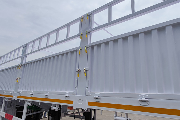 TITAN Cargo Trailer for Sale in Saudi Arabia - Veewagen oplegger: afbeelding 5 TITAN Cargo Trailer for Sale in Saudi Arabia - Veewagen oplegger: afbeelding 5