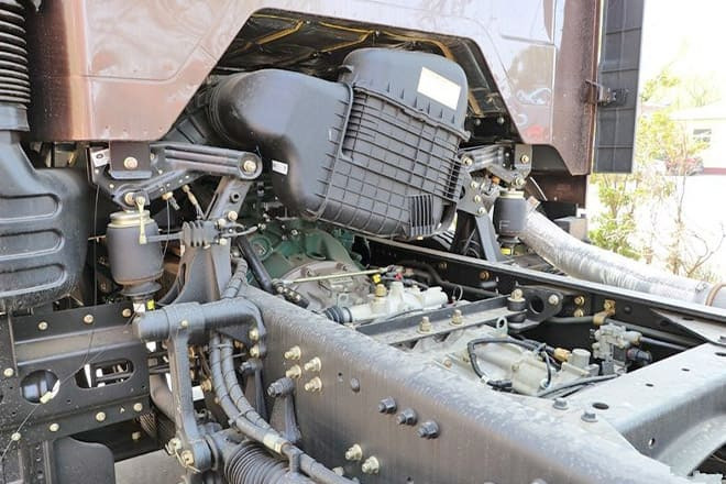 FAWA FAW Truck J6P New Model for Sale in Sierra Leone - Trekker: afbeelding 2 FAWA FAW Truck J6P New Model for Sale in Sierra Leone - Trekker: afbeelding 2