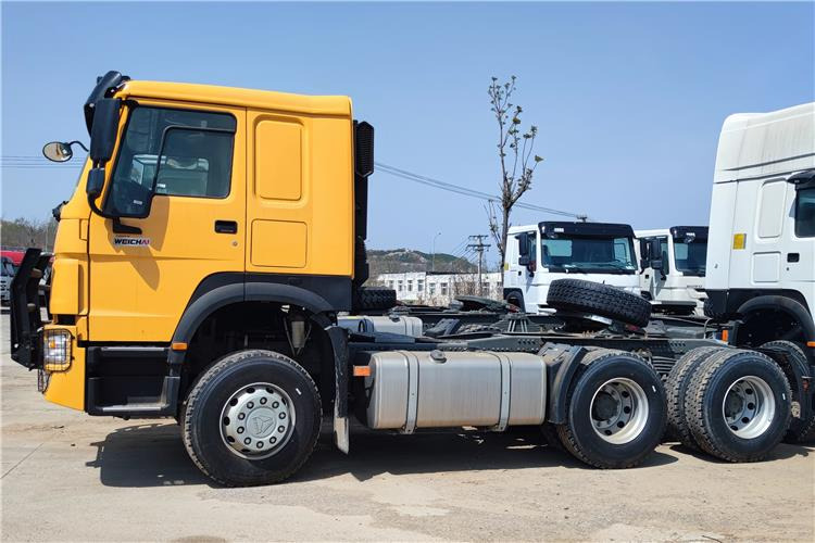 SINOTRUK CNHTC Howo Truck Tractor 400 HP 10 Wheeler for Sale In Malawi - Trekker: afbeelding 3 SINOTRUK CNHTC Howo Truck Tractor 400 HP 10 Wheeler for Sale In Malawi - Trekker: afbeelding 3