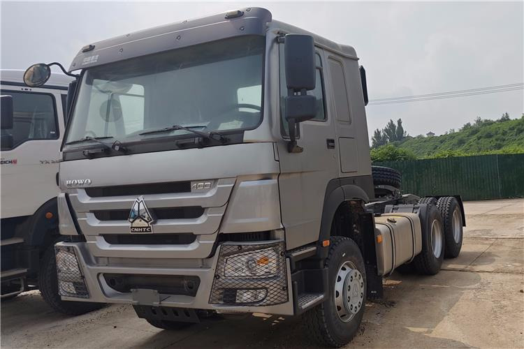 Sinotruk Used Howo 400 HP Truck Head for Sale In Congo - Trekker: afbeelding 1 Sinotruk Used Howo 400 HP Truck Head for Sale In Congo - Trekker: afbeelding 1