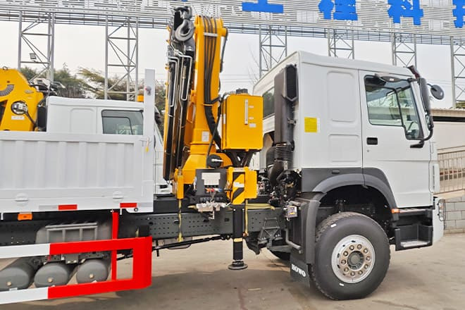 XCMG Folding Boom Truck Crane for Sale in Mexico - Kraanwagen: afbeelding 3 XCMG Folding Boom Truck Crane for Sale in Mexico - Kraanwagen: afbeelding 3