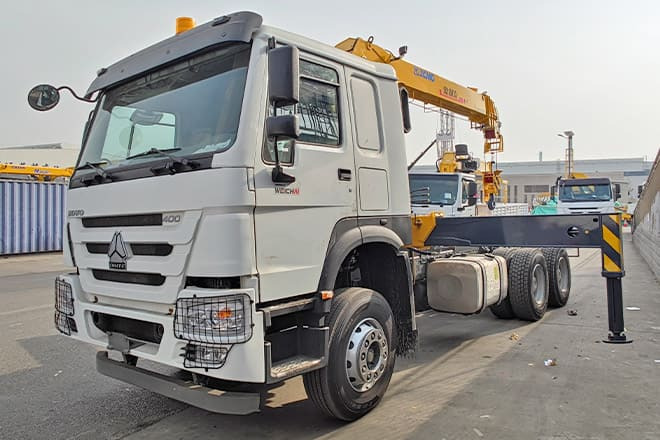 XCMG Lorry Mounted Crane for Sale in Brazil - Kraanwagen: afbeelding 1 XCMG Lorry Mounted Crane for Sale in Brazil - Kraanwagen: afbeelding 1