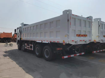 Shac Shacman Trucks for Sale in Nigeria - Kipper vrachtwagen: afbeelding 4 Shac Shacman Trucks for Sale in Nigeria - Kipper vrachtwagen: afbeelding 4